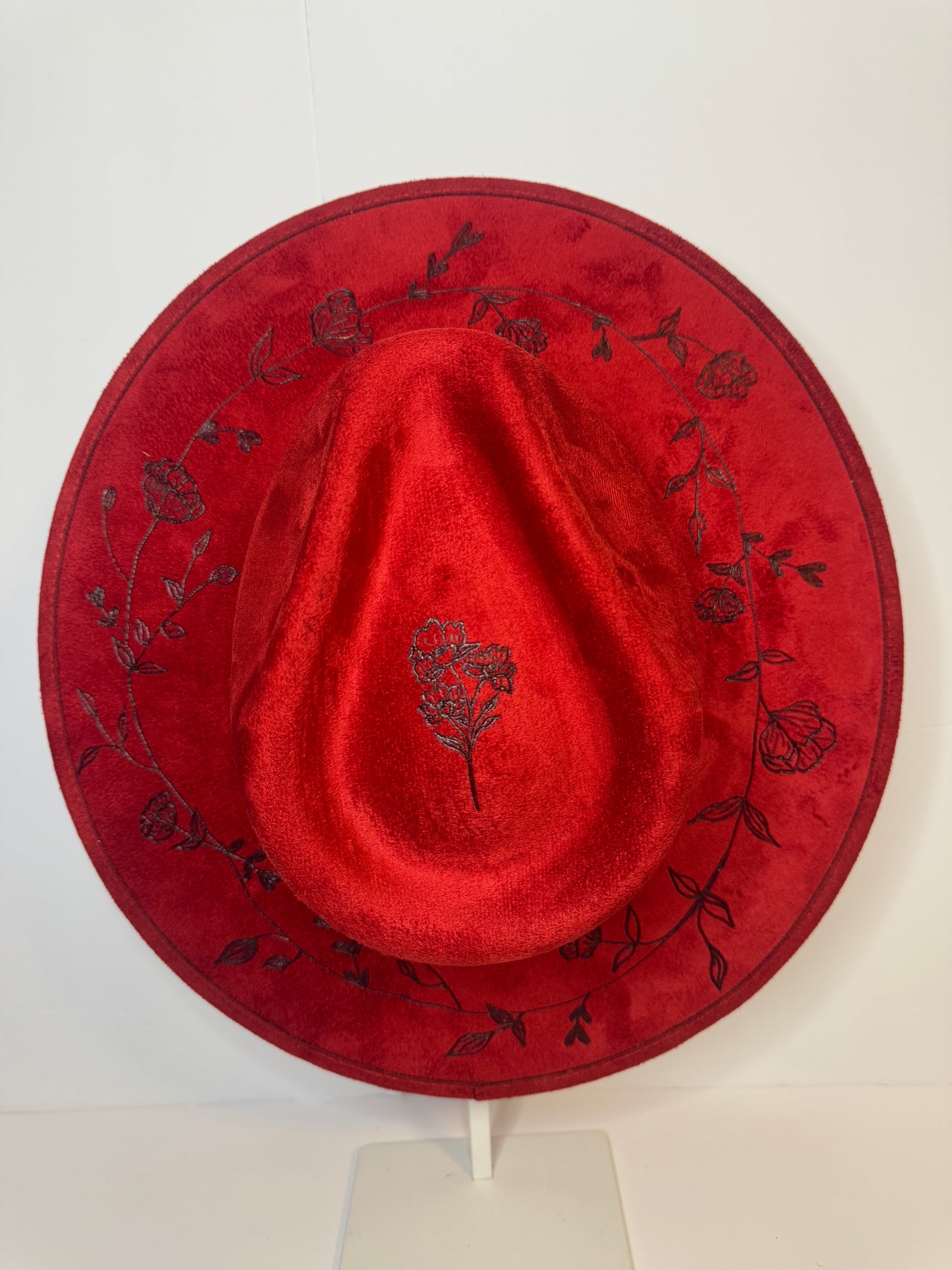 Hand Burned Faux Suede hat: Red, Large