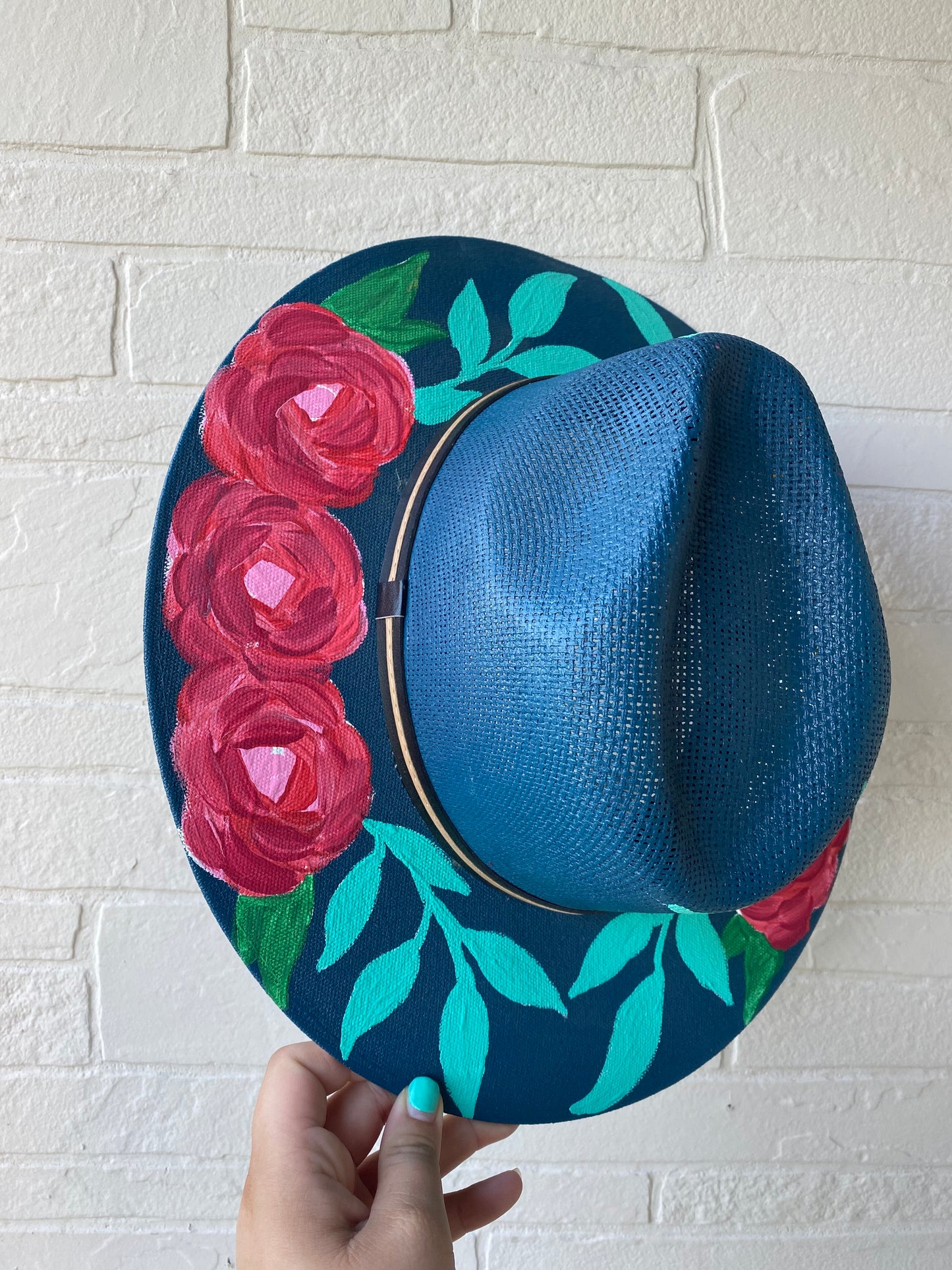 Hand-painted straw hat: Navy, Medium