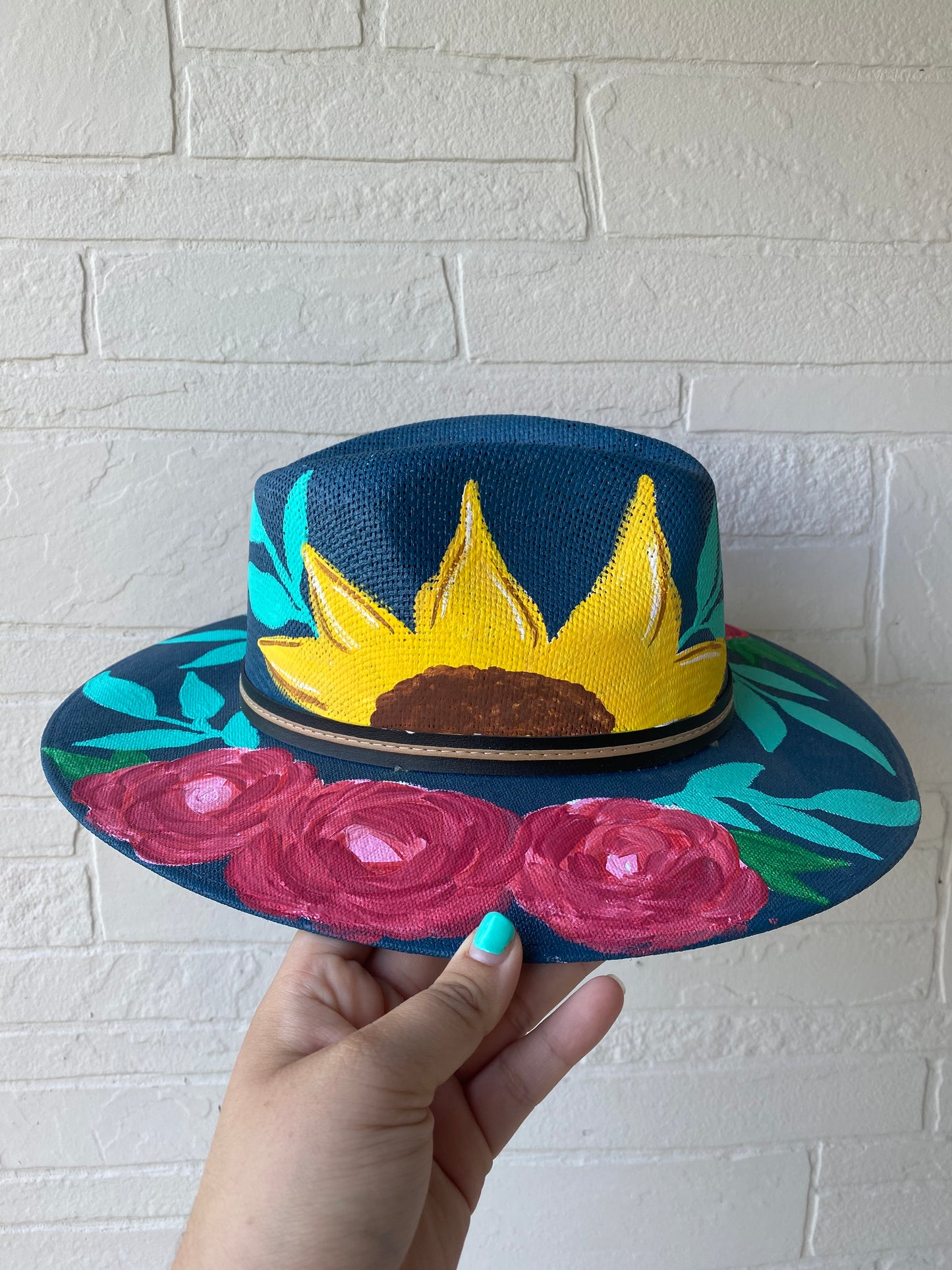 Hand-painted straw hat: Navy, Medium