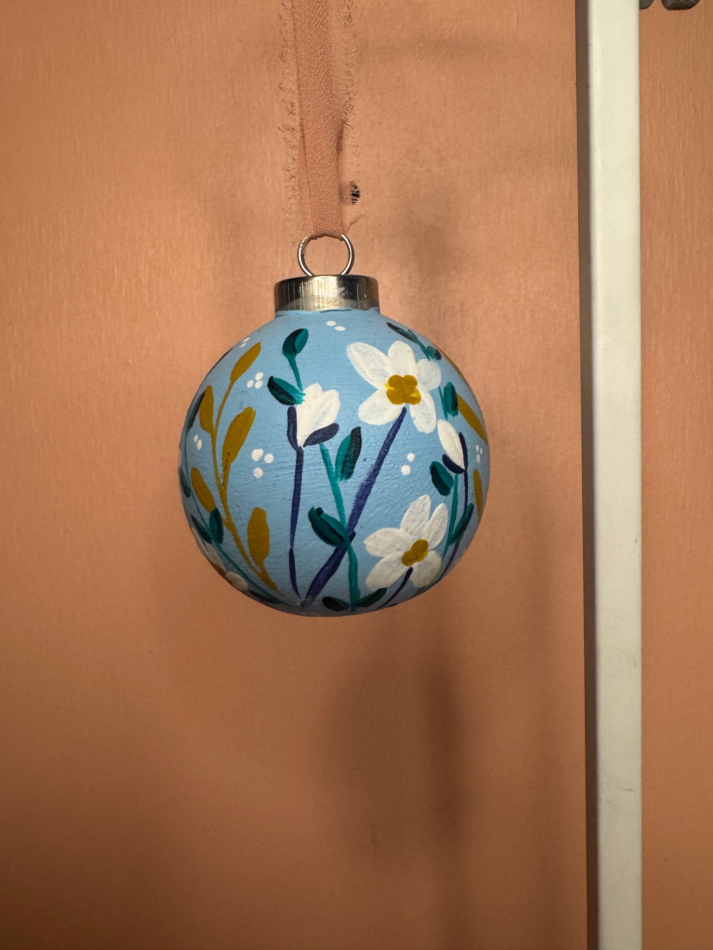 2 1/2” Round Ornaments